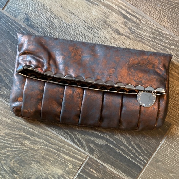 Gianni Bini clutch - Picture 1 of 7